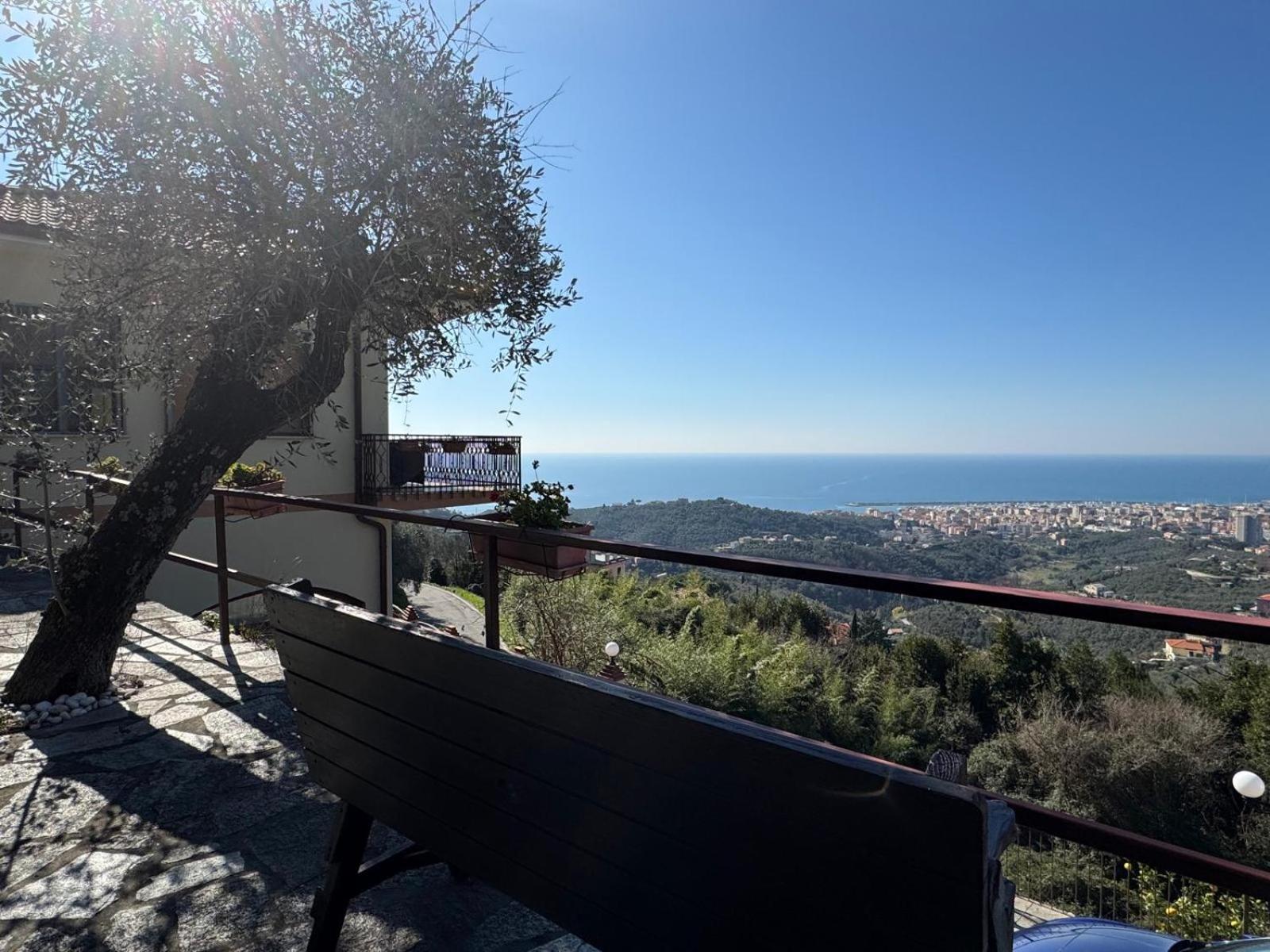 The House Of Freedom - Sea View In Lavagna Villa Exterior photo